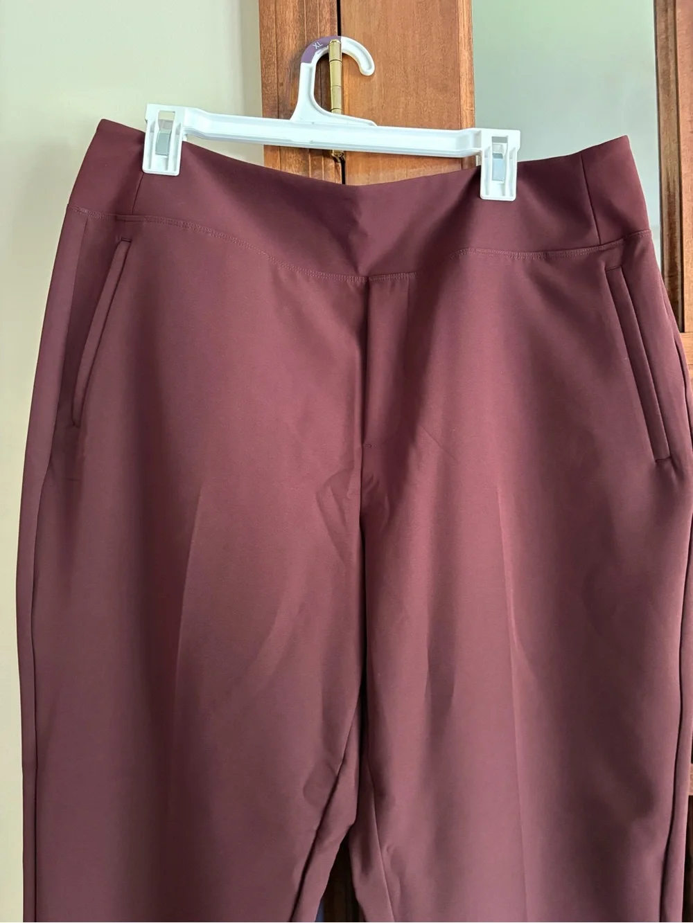 Athleta Endless High Rise Pants size 16 - Picture 3 of 4